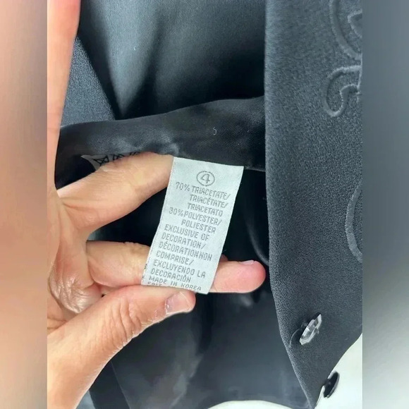 Vintage Liz Claiborne embroidered vest - Picture 2 of 10